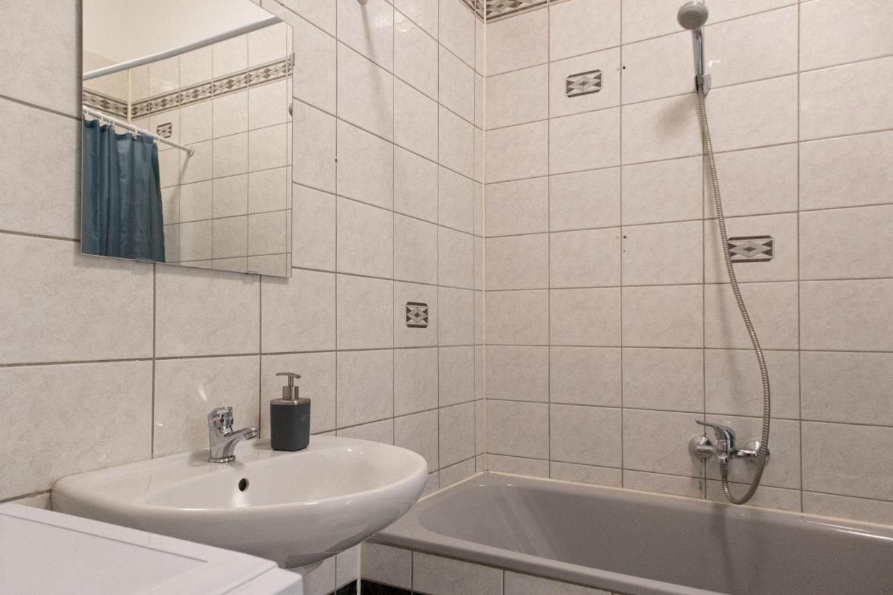 Spacious 2Br Apt.-Near Wiener Stadthalle Ngoại thất bức ảnh